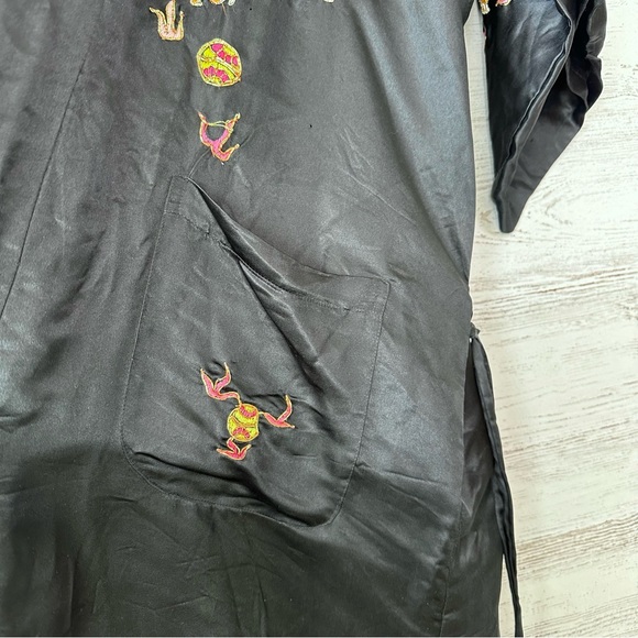 VINTAGE 100% Silk Embroidered Dragon Bird Kimono Robe Unisex - Picture 11 of 16